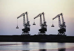 &ldquo;三桶油&rdquo;布局加拿大，美國(guó)受益？