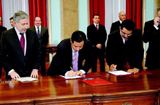 大力推進(jìn)國際化 收購葡萄牙國家能源網(wǎng)公司