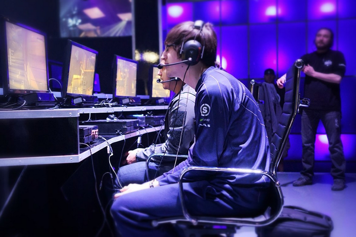 如何將&ldquo;電競(jìng)&rdquo;和&ldquo;健康&rdquo;畫(huà)上等號(hào)？