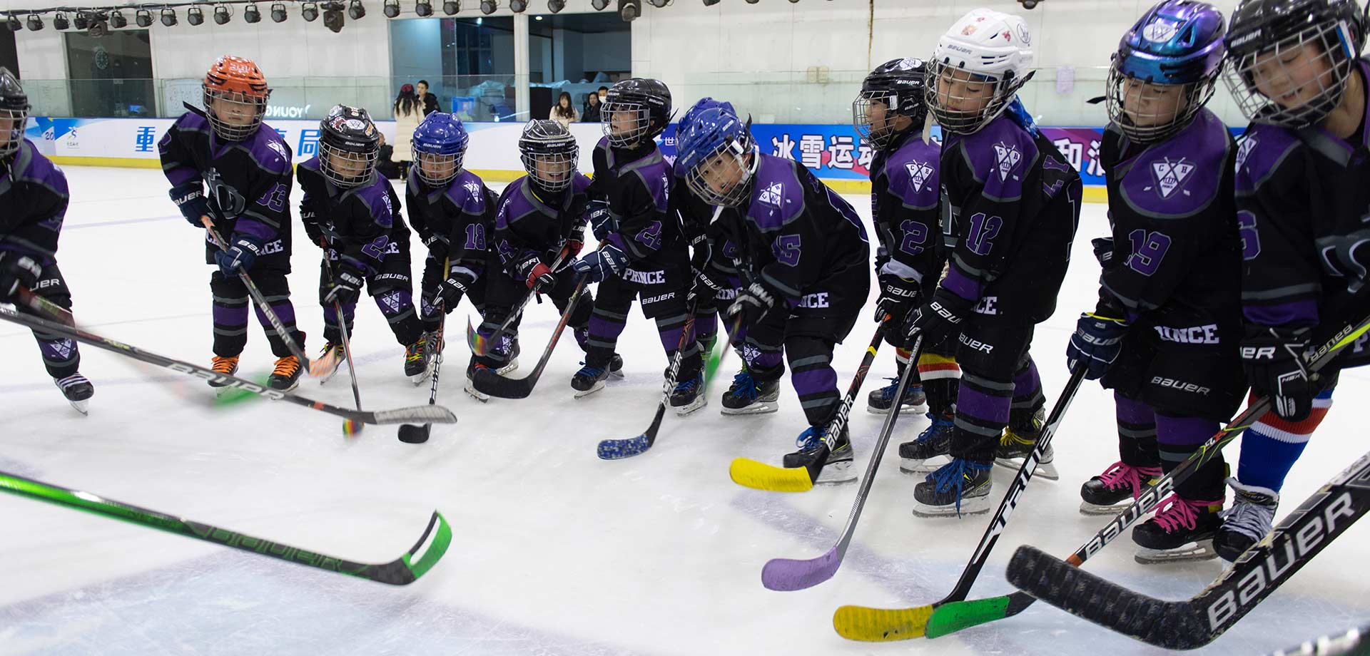 【顯影中國(guó)】冬奧特刊：冰城人和他的&ldquo;王子冰球隊(duì)&rdquo;