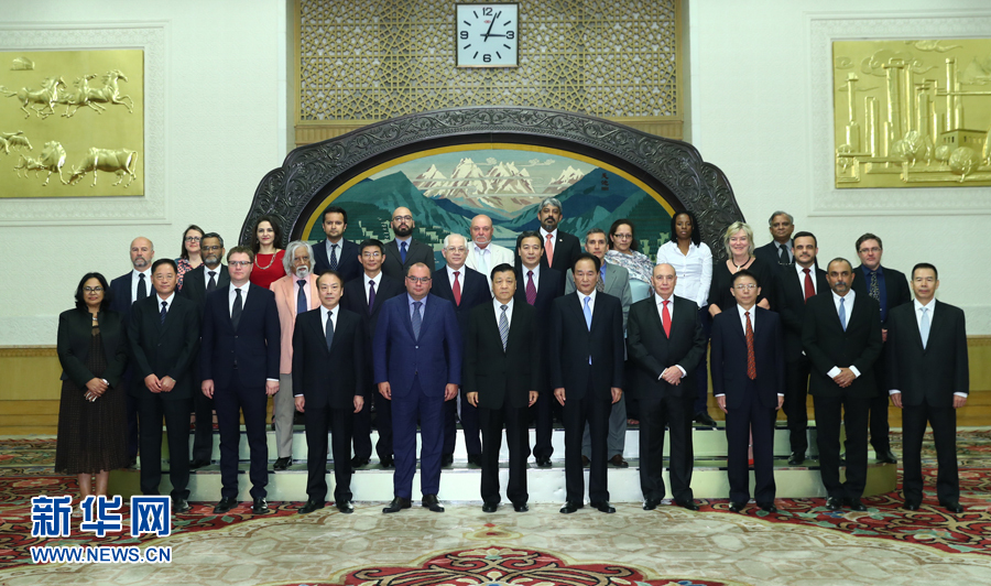 6月7日，中共中央政治局常委、中央書記處書記劉云山在北京會見金磚國家媒體高端論壇的媒體代表。新華社記者 謝環(huán)馳 攝