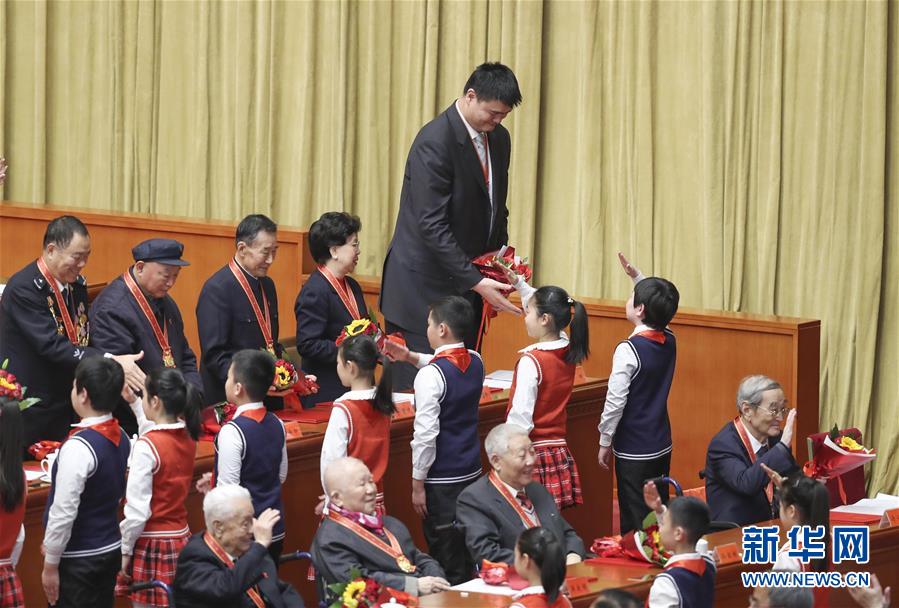 （改革先鋒風(fēng)采&middot;圖文互動(dòng)）（3）&ldquo;希望最大的成功還沒有到來&rdquo;&mdash;&mdash;記&ldquo;體育領(lǐng)域交流開放的優(yōu)秀代表&rdquo;姚明