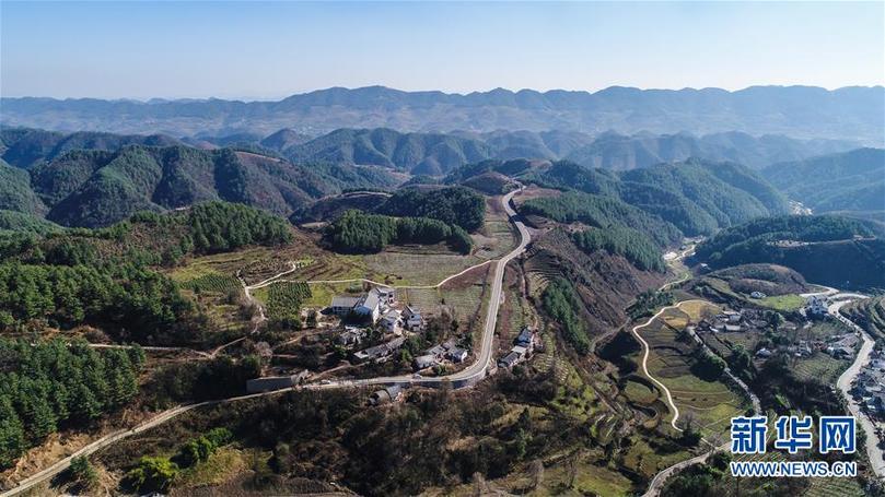 (新華全媒頭條·圖文互動(dòng))(7)山鄉(xiāng)巨變——來(lái)自貴州扶貧一線的報(bào)告