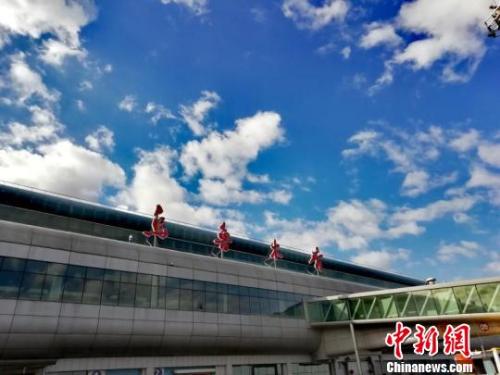 資料圖：烏魯木齊國際機(jī)場。 新疆機(jī)場集團(tuán)供圖