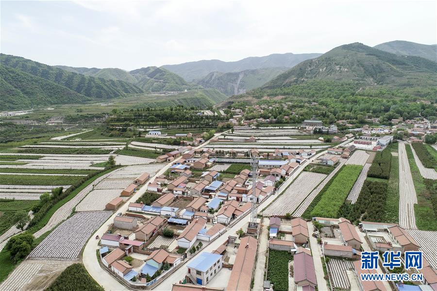 （新華全媒頭條&middot;壯麗70年&middot;奮斗新時(shí)代&middot;圖文互動(dòng)）（16）中國減貧的西海固報(bào)告