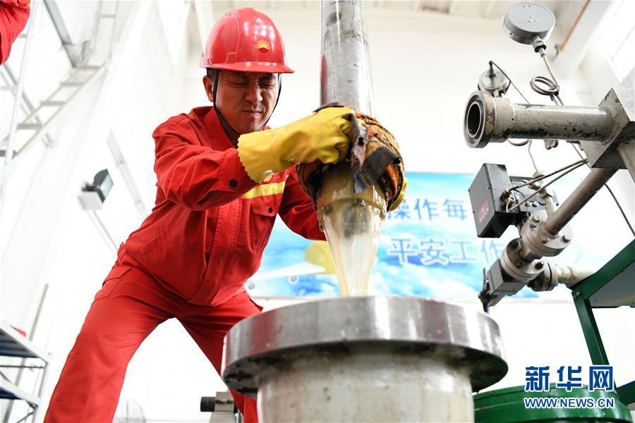 （新華全媒頭條&middot;圖文互動）（12）百年油田正青春&mdash;&mdash;記新時代大慶精神大慶人