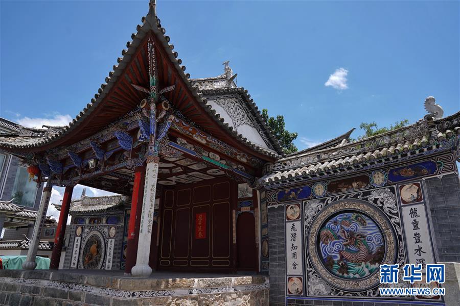 (在習(xí)近平新時(shí)代中國特色社會(huì)主義思想指引下——新時(shí)代新作為新篇章·總書記關(guān)心的百姓身邊事·圖文互動(dòng))(5)留住鄉(xiāng)愁 綻放新顏——傳統(tǒng)村落保護(hù)激發(fā)鄉(xiāng)村活力