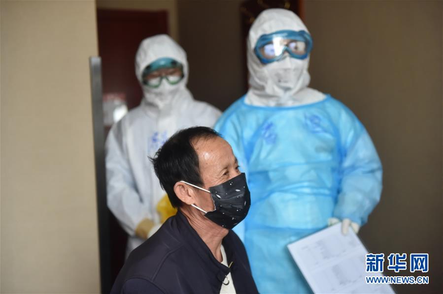 (聚焦疫情防控·圖文互動)(7)“感恩每一位‘不曾謀面’的醫(yī)護(hù)人員”——探訪返京人員醫(yī)學(xué)集中隔離觀察點