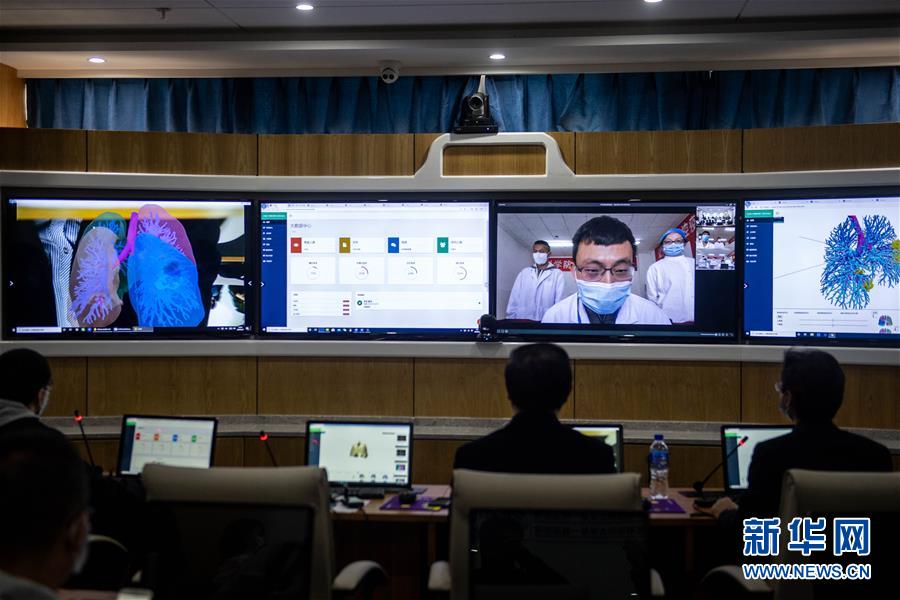 （圖文互動(dòng)）（1）云南抗疫醫(yī)生有了&ldquo;透視眼&rdquo; 可三維立體看患者肺部