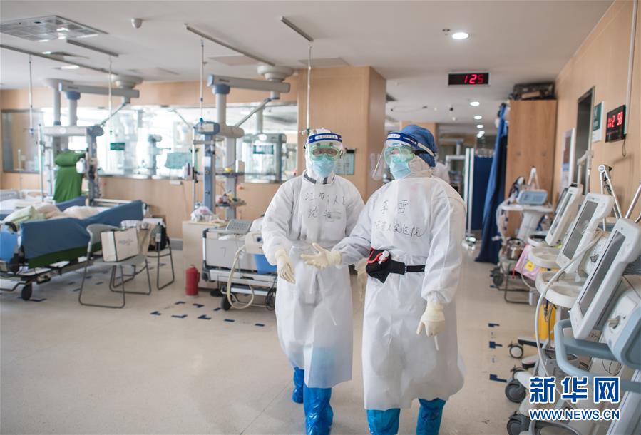 （新華全媒頭條&middot;圖文互動）（11）赤子之歌&mdash;&mdash;記奮戰(zhàn)在抗疫一線的90后白衣戰(zhàn)士