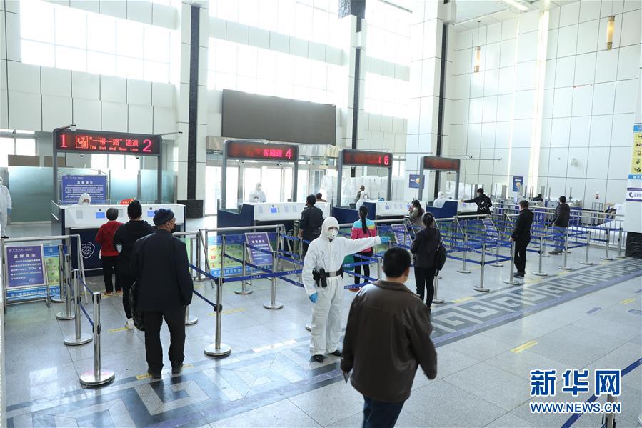 （聚焦疫情防控&middot;圖文互動）（2）中哈霍爾果斯國際邊境合作中心中方區(qū)域恢復(fù)運營