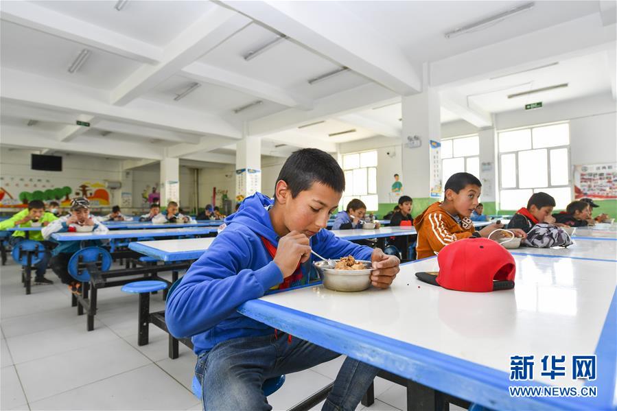 （新華全媒頭條&middot;圖文互動(dòng)）（3）飛吧，&ldquo;帕米爾雄鷹&rdquo;！