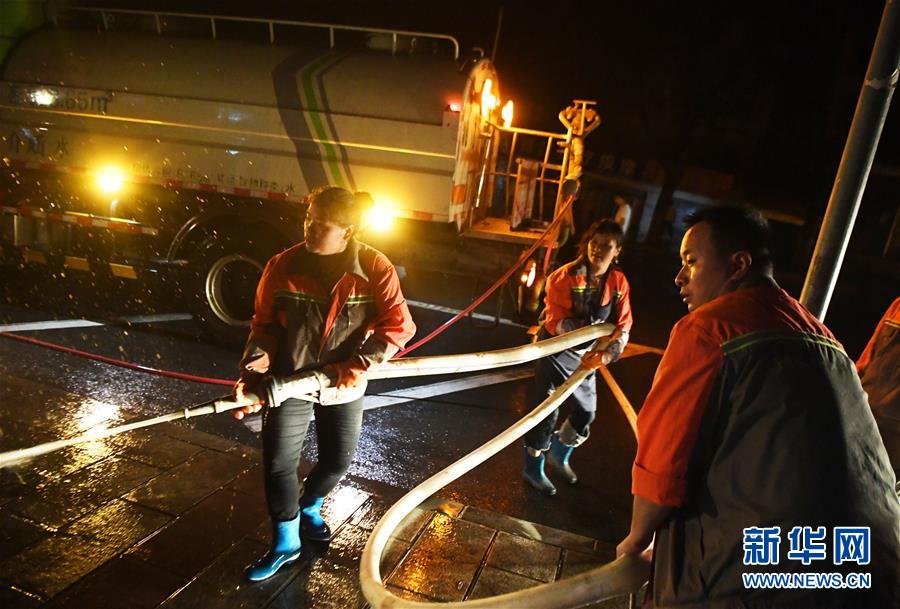 （在習(xí)近平新時代中國特色社會主義思想指引下&mdash;&mdash;新時代新作為新篇章&middot;習(xí)近平總書記關(guān)切事&middot;圖文互動）（3）戰(zhàn)洪魔　保安全&mdash;&mdash;近期防汛救災(zāi)熱點觀察