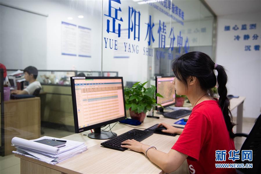 （防汛抗洪&middot;圖文互動(dòng)）（6）在大堤上成長，為人民守護(hù)&mdash;&mdash;洪水中的青年&ldquo;生力軍&rdquo;