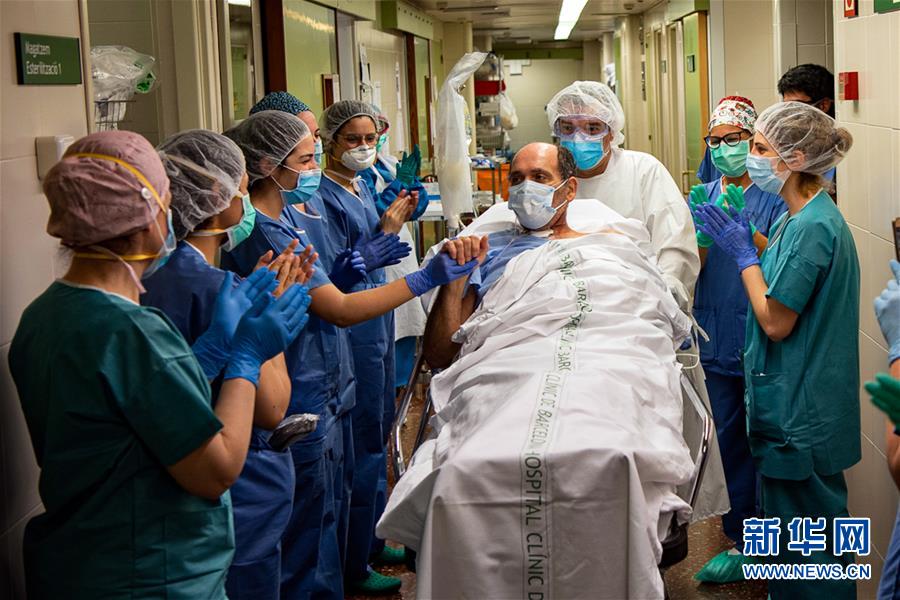 （新華全媒頭條&middot;圖文互動(dòng)）（8）世界抗疫之戰(zhàn)的啟示&mdash;&mdash;寫在2020年全球新冠確診病例達(dá)2020萬(wàn)之際