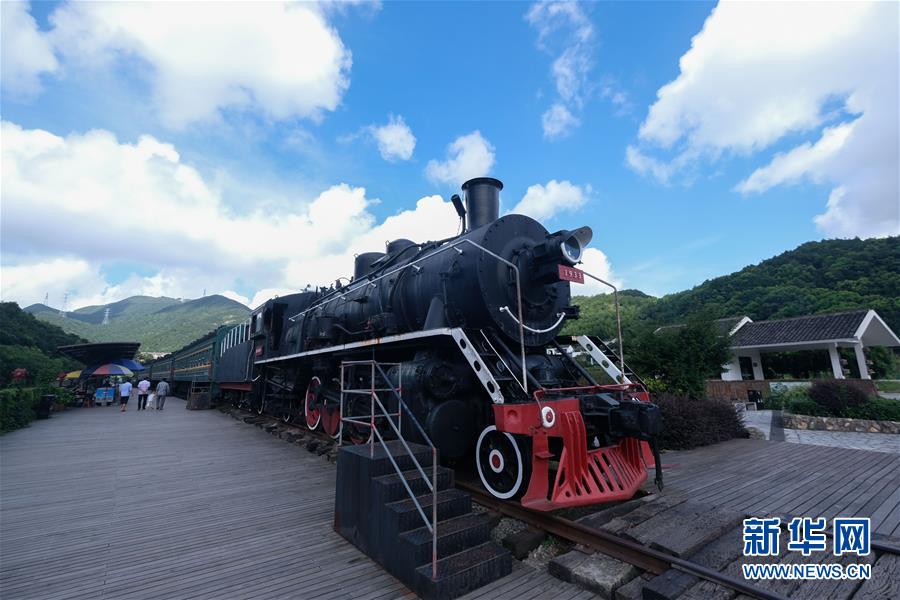 （新華全媒頭條&middot;圖文互動(dòng)）（11）生態(tài)文明之光照耀美麗中國(guó)&mdash;&mdash;寫(xiě)在綠水青山就是金山銀山理念提出15周年之際