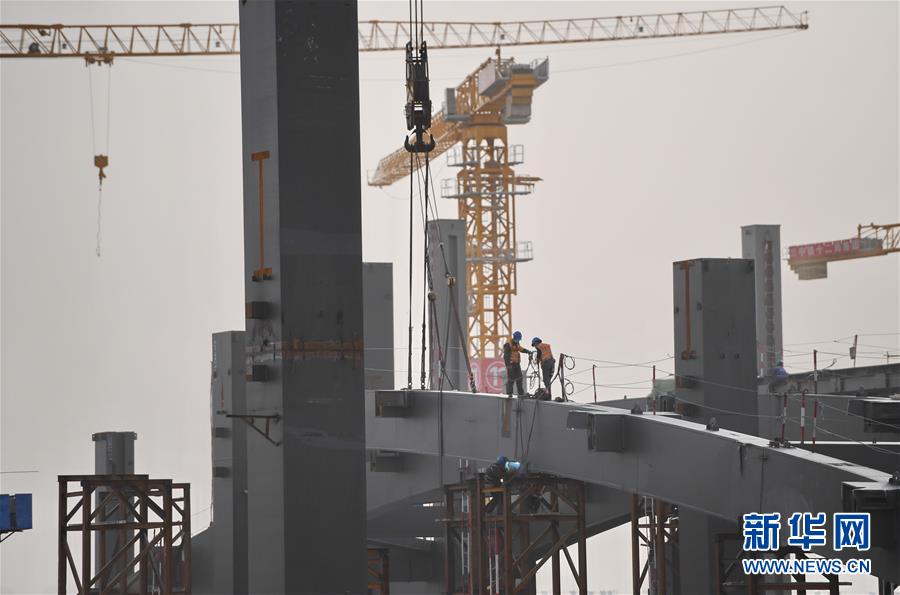 (新華全媒頭條·圖文互動(dòng))(10)“1毫米”之內(nèi)的智慧與引領(lǐng)——寫(xiě)在智能高鐵京雄城際全線軌道貫通之際