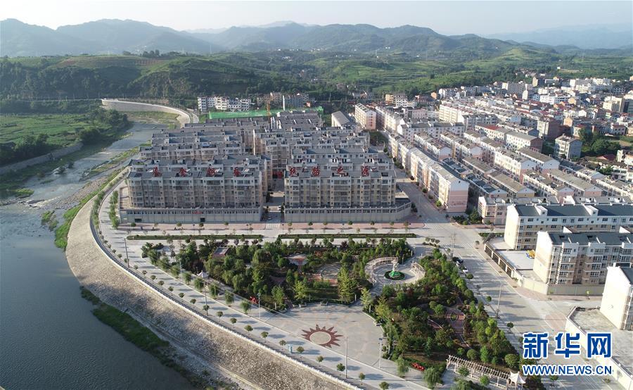 （走向我們的小康生活&middot;圖文互動(dòng)）（1）&ldquo;樓上過日子，樓下賺票子&rdquo;&mdash;&mdash;來自陜西安康的易地扶貧搬遷一線觀察