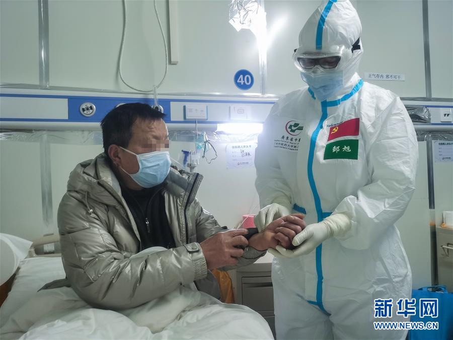 （抗疫一線醫(yī)務(wù)人員英雄群體&middot;圖文互動(dòng)）（2）合力護(hù)航生命之舟&mdash;&mdash;遼寧、上海、廣東等醫(yī)療隊(duì)聯(lián)手決戰(zhàn)雷神山