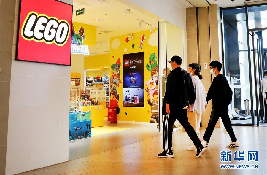 （新華全媒頭條&middot;圖文互動）（1）共赴東方之約 共迎復(fù)蘇之機(jī)&mdash;&mdash;寫在第三屆進(jìn)博會倒計(jì)時一個月之際