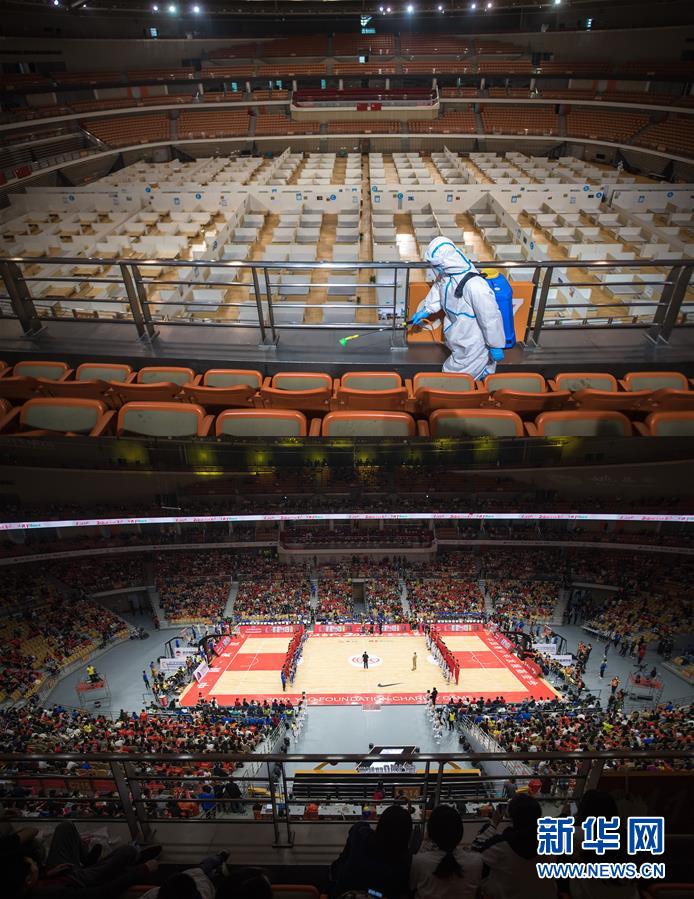 （新華全媒頭條&middot;圖文互動）（18）歷史交匯點上的宏偉藍(lán)圖&mdash;&mdash;《中共中央關(guān)于制定國民經(jīng)濟(jì)和社會發(fā)展第十四個五年規(guī)劃和二〇三五年遠(yuǎn)景目標(biāo)的建議》誕生記