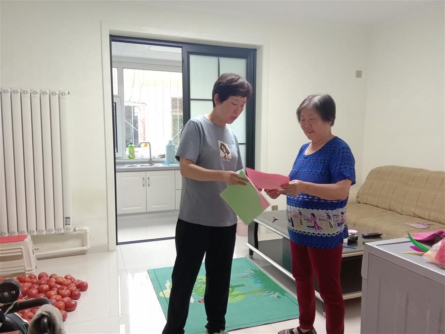 （在習(xí)近平新時代中國特色社會主義思想指引下&mdash;&mdash;新時代新作為新篇章&middot;習(xí)近平總書記關(guān)切事&middot;圖文互動）（3）讓&ldquo;舌尖上的節(jié)約&rdquo;成為習(xí)慣&mdash;&mdash;全社會營造浪費可恥、節(jié)約為榮的氛圍掃描