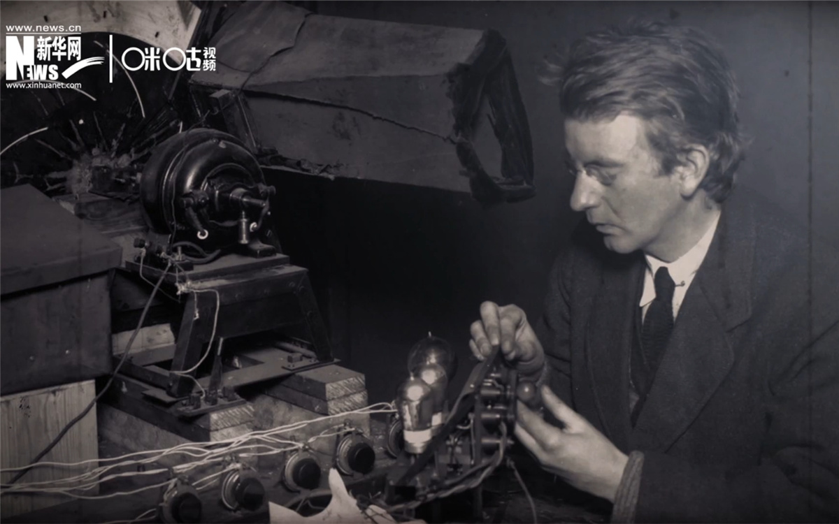 1926年1月26日，貝爾德進(jìn)行了一次成功的電視放映