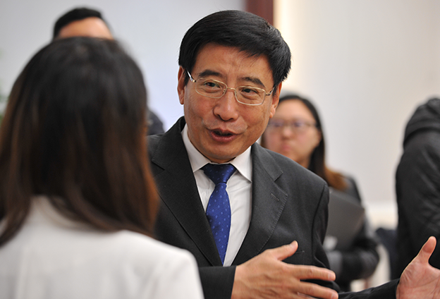 進(jìn)一步打破電信、軍工領(lǐng)域民營(yíng)企業(yè)準(zhǔn)入障礙