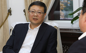 【第十期】陳吉寧：通過(guò)五個(gè)&ldquo;一批&rdquo;精確制導(dǎo)，支持民營(yíng)企業(yè)發(fā)展