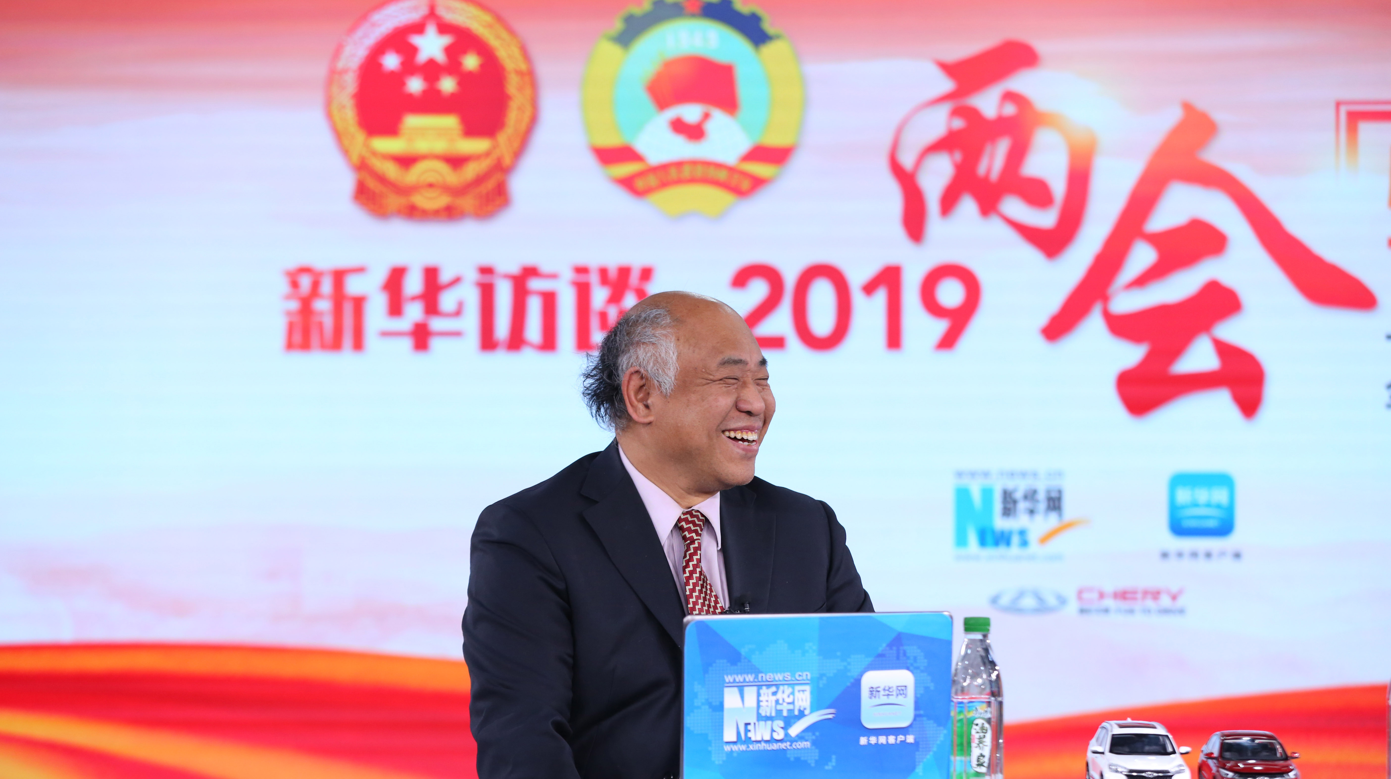 楊宜勇：宏觀調控首次將就業(yè)與財政、貨幣政策工具并列