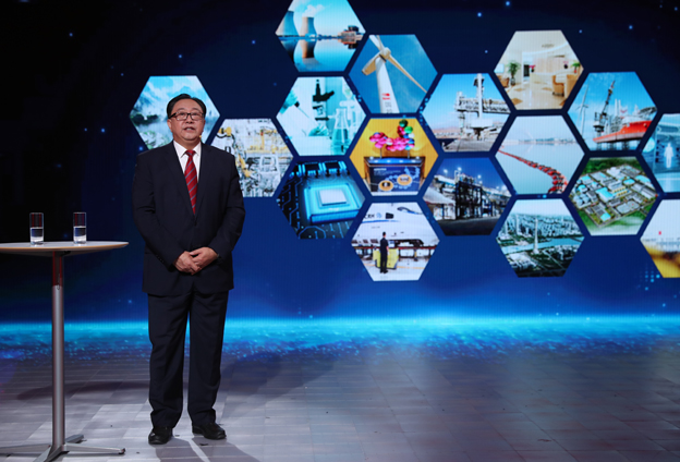 通過(guò)轉(zhuǎn)型，使我們的投資更多地滿足國(guó)家戰(zhàn)略的需要，真正做到&ldquo;為國(guó)而投&rdquo;