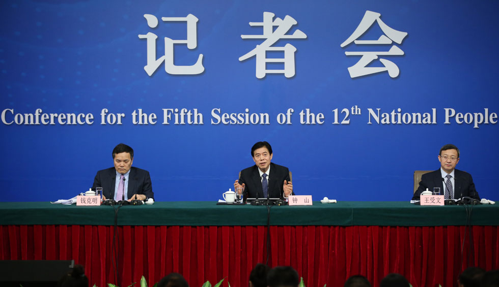 回放:商務(wù)部就“改革開放調(diào)結(jié)構(gòu) 創(chuàng)新驅(qū)動(dòng)促發(fā)展”答問(wèn)