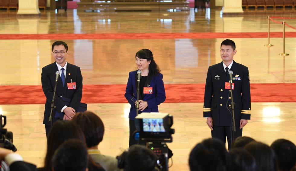 孟祥飛、李媛、曹先建接受采訪