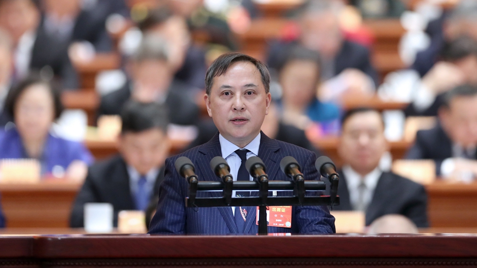 重慶醫(yī)科大學(xué)附屬第二醫(yī)院院長，重慶黨外知識分子聯(lián)誼會副會長 任紅