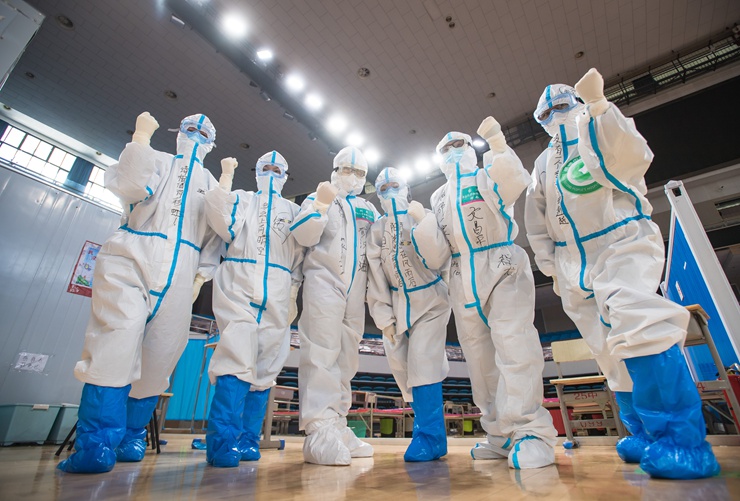 新華社評(píng)論員：織密公共衛(wèi)生防護(hù)網(wǎng)，筑牢人民健康安全線