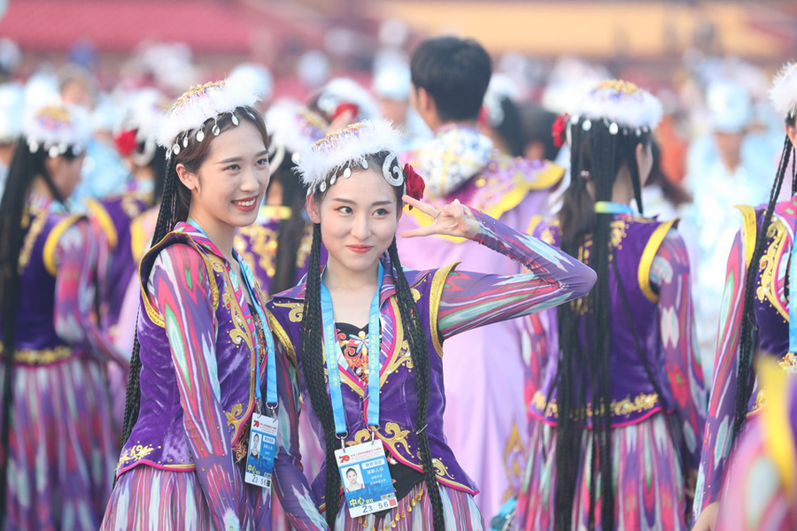 今晚，我們歡聚在天安門廣場