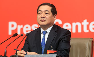 山東省經(jīng)濟(jì)和信息化委員會(huì)黨組書記、主任錢煥濤