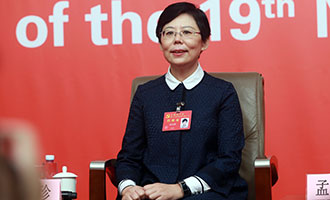 中國(guó)藝術(shù)研究院話(huà)劇研究所所長(zhǎng)宋寶珍