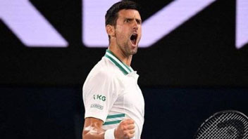 九進(jìn)決賽 九度奪冠！德約科維奇衛(wèi)冕&ldquo;澳網(wǎng)之王&rdquo;