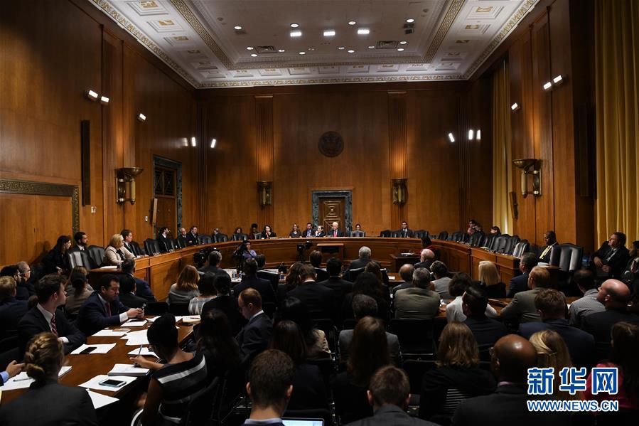 （XHDW&middot;圖文互動(dòng)）（1）特寫：關(guān)稅陰云下美汽車行業(yè)憂心忡忡