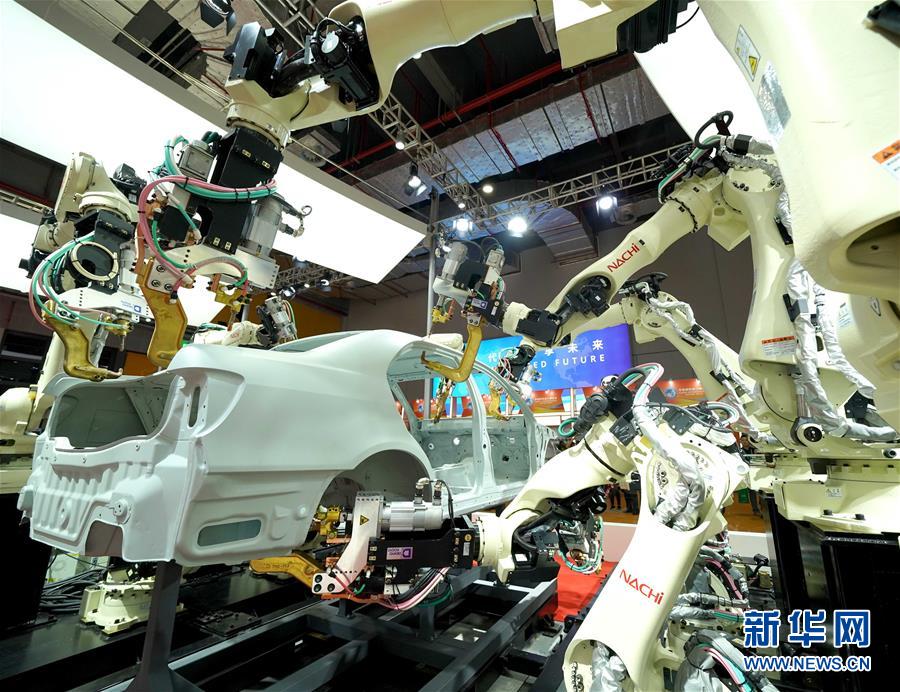 (新華全媒頭條·圖文互動(dòng))(2)共享中國(guó)機(jī)遇 共創(chuàng)美好未來——聆聽首屆中國(guó)國(guó)際進(jìn)口博覽會(huì)上的開放發(fā)展奏鳴曲