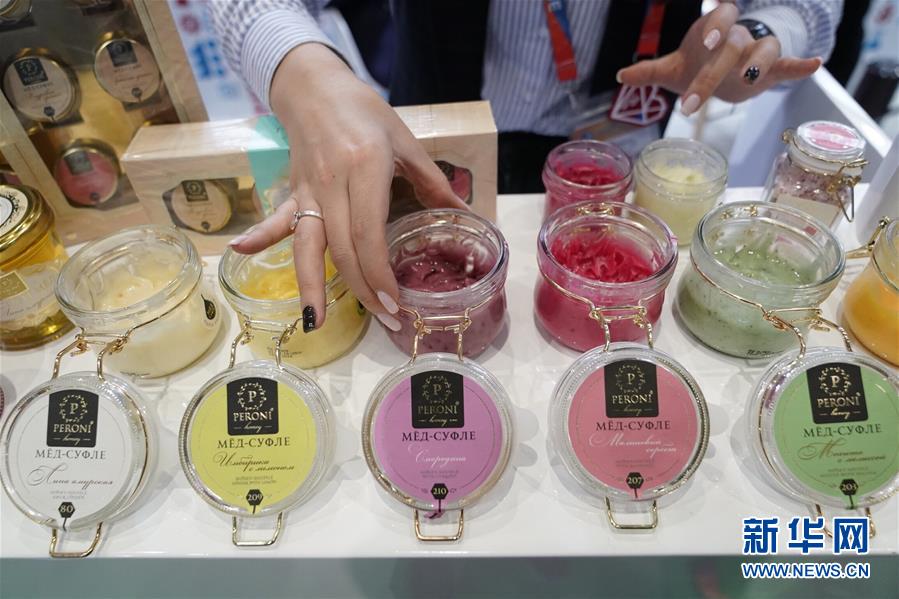 （新華全媒頭條&middot;聚焦進(jìn)口博覽會&middot;圖文互動）（18）海納百川 利達(dá)天下&mdash;&mdash;首屆中國國際進(jìn)口博覽會巡禮