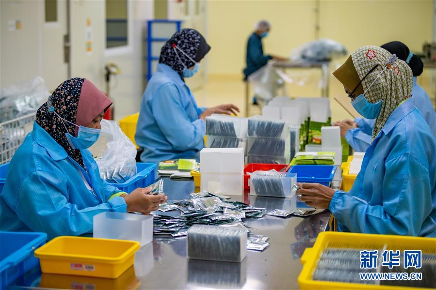 （第三屆進(jìn)博會(huì)&middot;圖文互動(dòng)）（6）專訪：進(jìn)博會(huì)提供了一個(gè)共享中國發(fā)展機(jī)遇的平臺(tái)