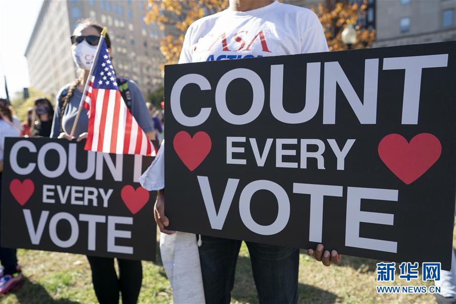 (國際)(1)美國大選繼續(xù)計票 關鍵州歸屬仍未確定