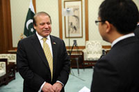 新華網(wǎng)專(zhuān)訪謝里夫